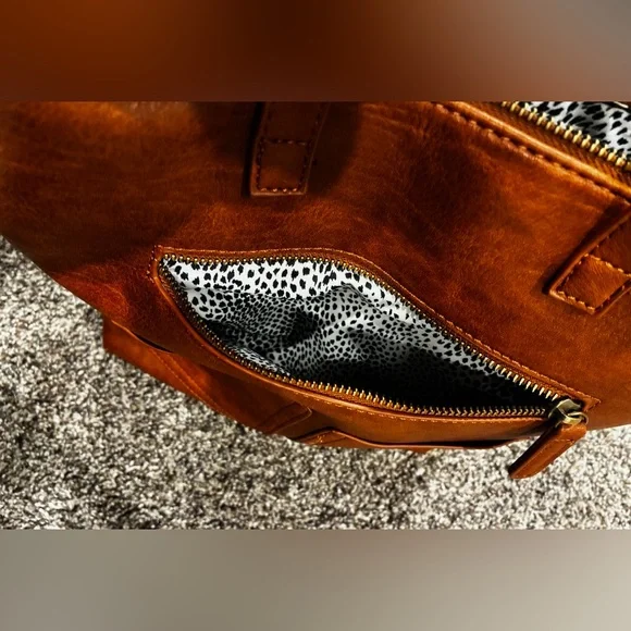 Antik Kraft Brown Backpack - Picture 4 of 4